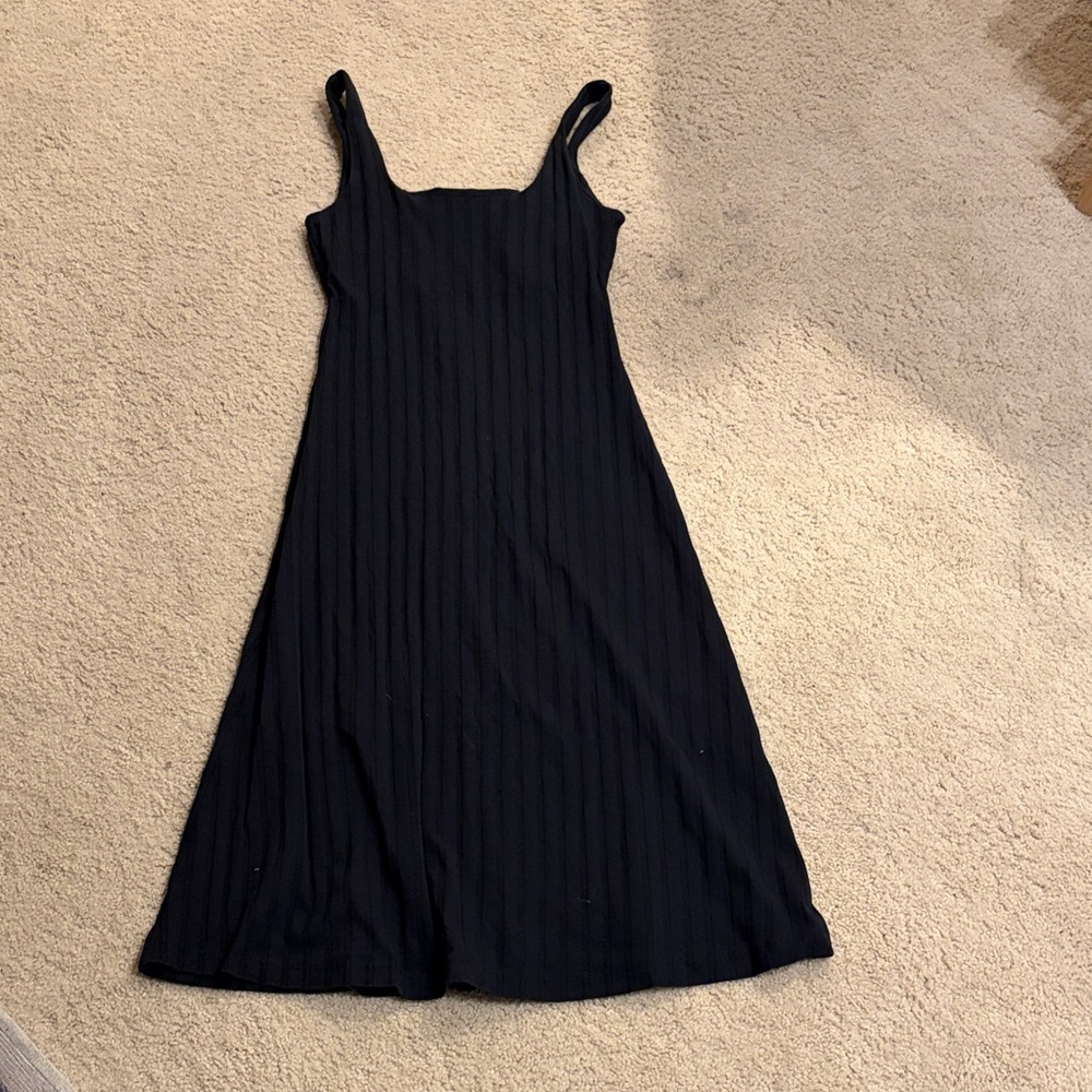 Zara Elegant Black Midi Dress